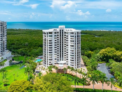 Photo of 6075 Pelican Bay BLVD #506, NAPLES, FL 34108 (MLS # 226020744)