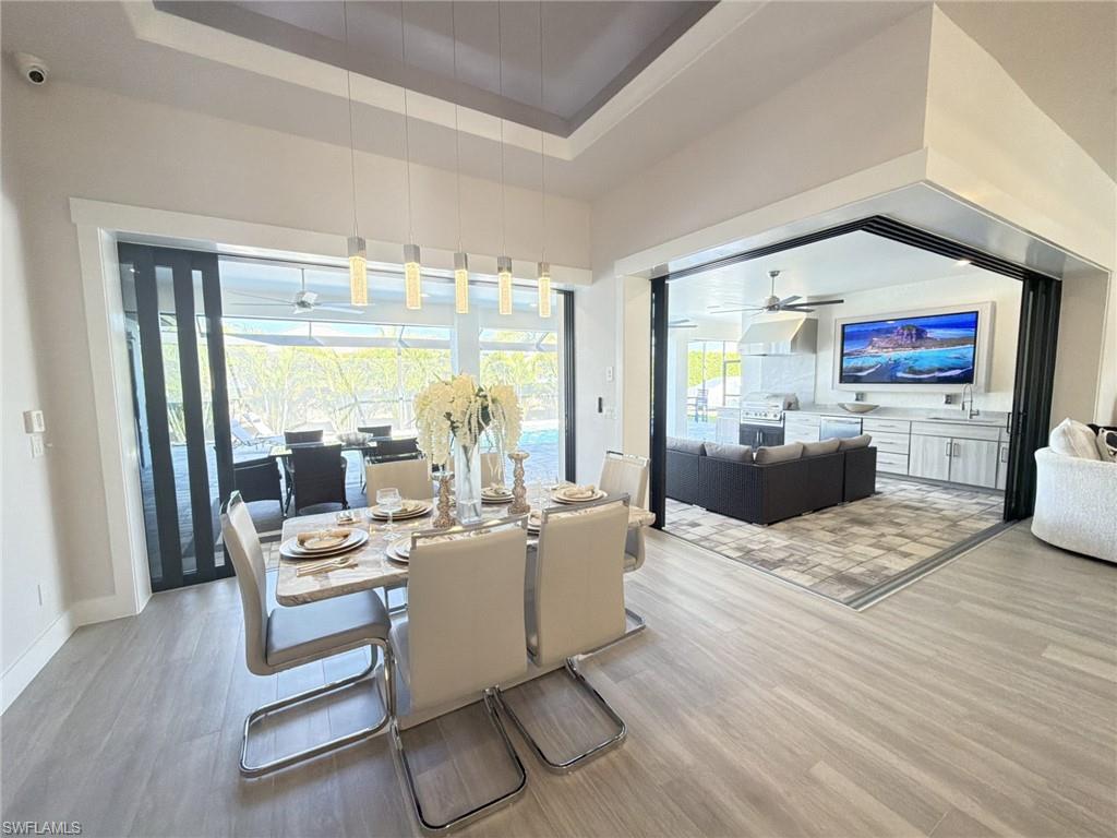 YACHT CLUB - Residential