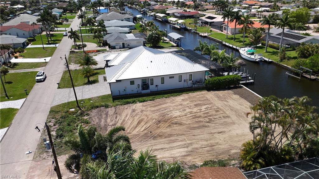 YACHT CLUB - Residential