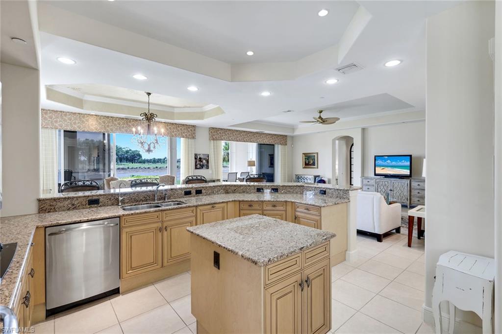 AVELLINO ISLES - Residential