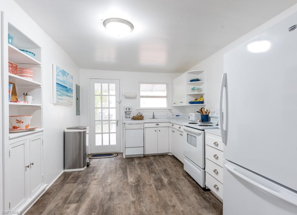 OLDE NAPLES - Residential