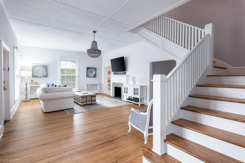 OLDE NAPLES - Residential