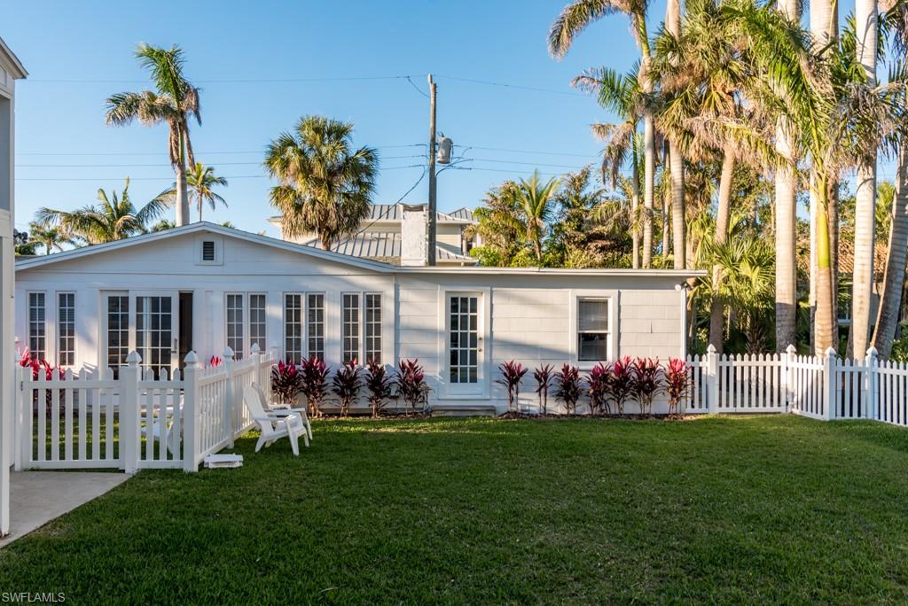 OLDE NAPLES - Residential