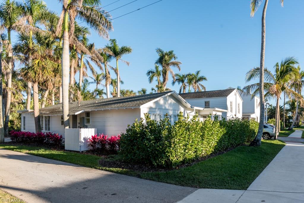 OLDE NAPLES - Residential