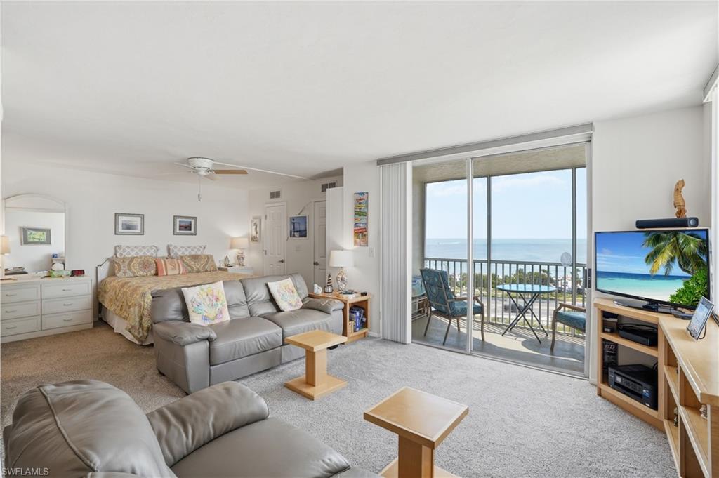 BEACH AND TENNIS CLUB - Residential