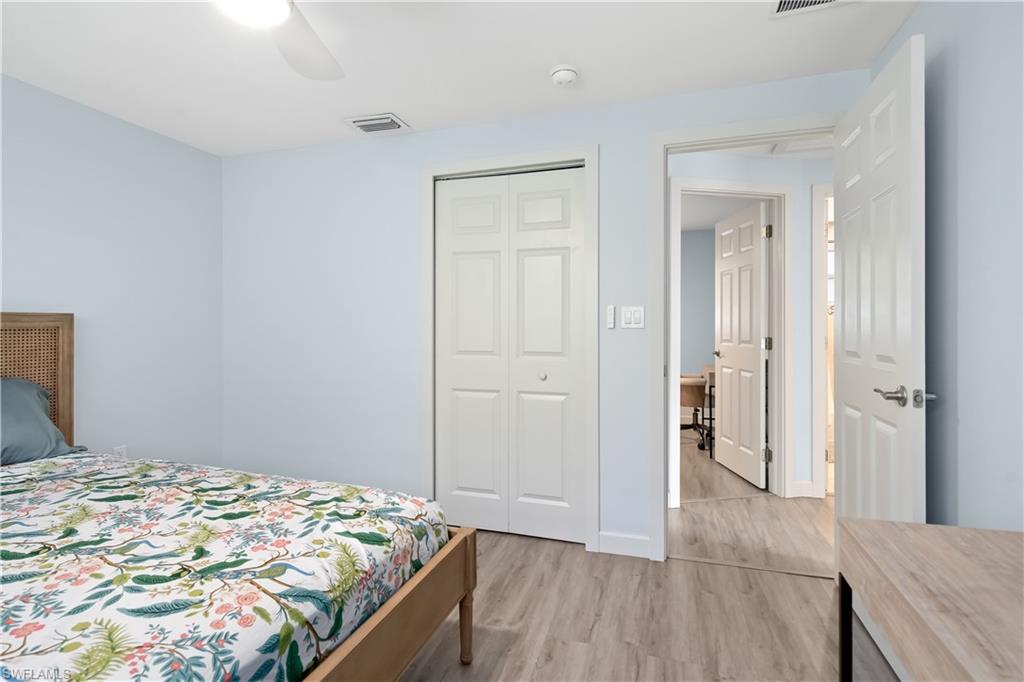 NAPLES PARK - Residential