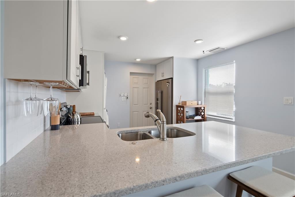 NAPLES PARK - Residential