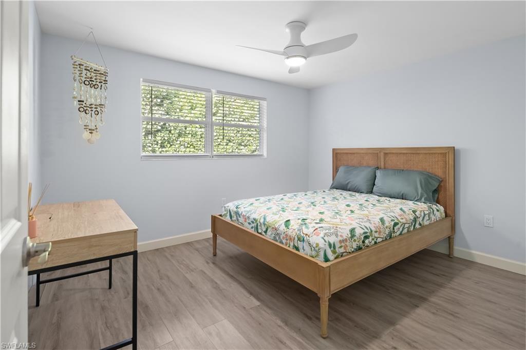 NAPLES PARK - Residential