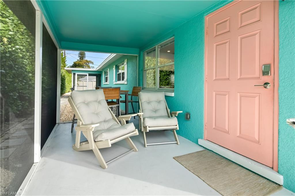 NAPLES PARK - Residential