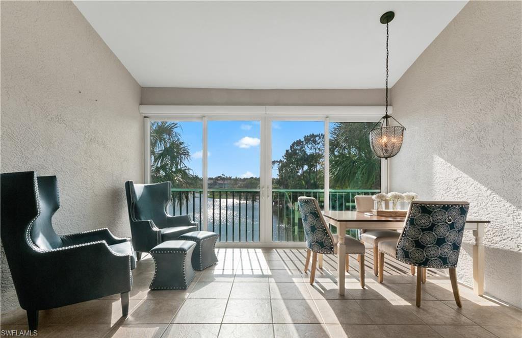 SUNSET STREAM - Residential Lease