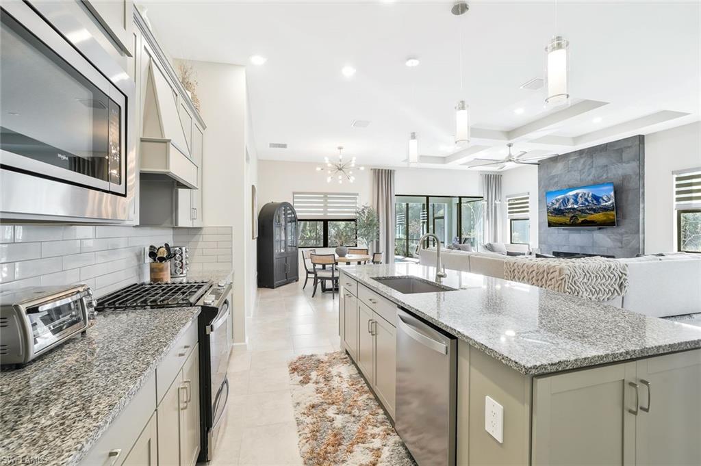 GREYHAWK AT GOLF CLUB OF THE EVERGLADES - Residential