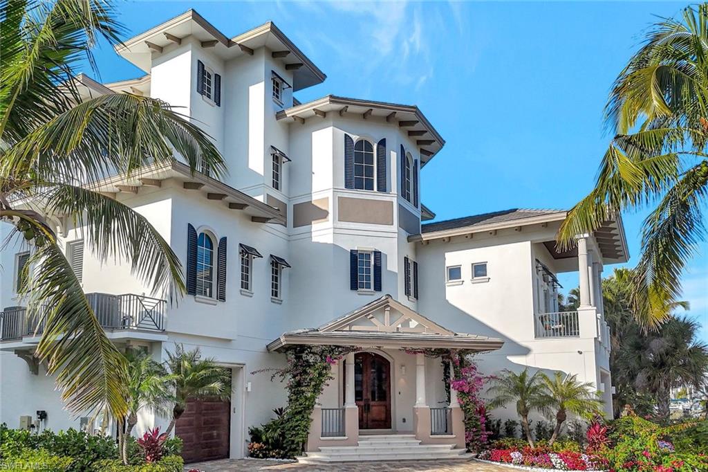 BAREFOOT BEACH - Residential