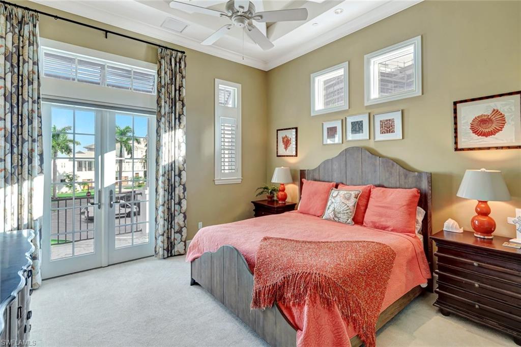 BAREFOOT BEACH - Residential