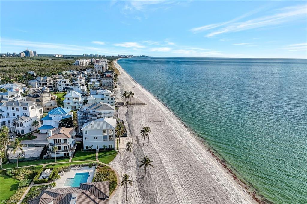 BAREFOOT BEACH - Residential