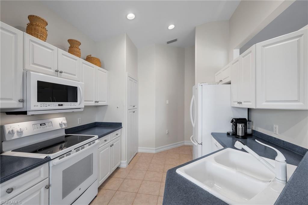 SOUTHERN HILLS - Residential