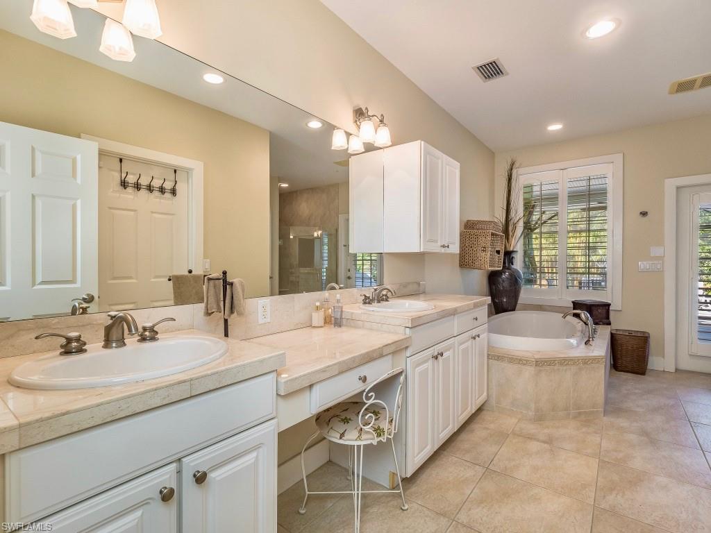 LOGAN WOODS - Residential