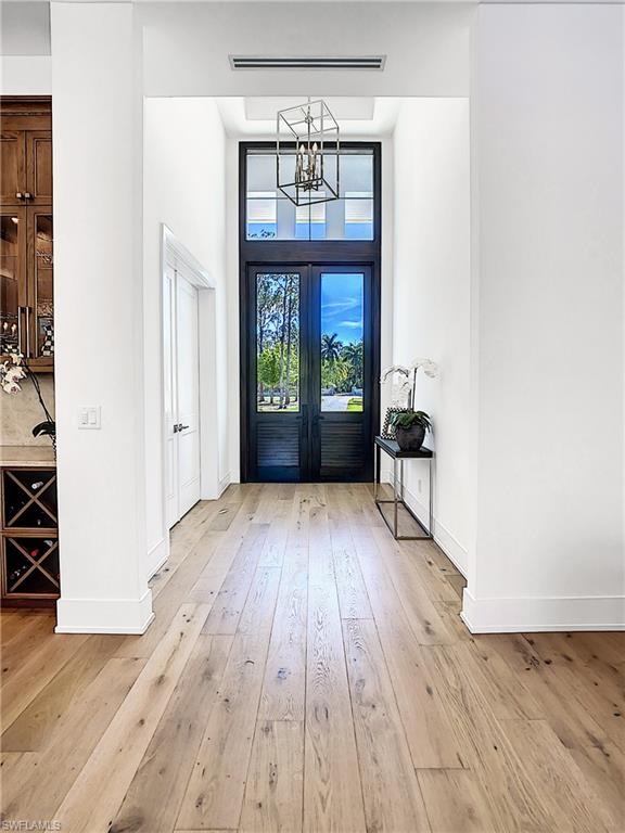 LIVINGSTON WOODS - Residential