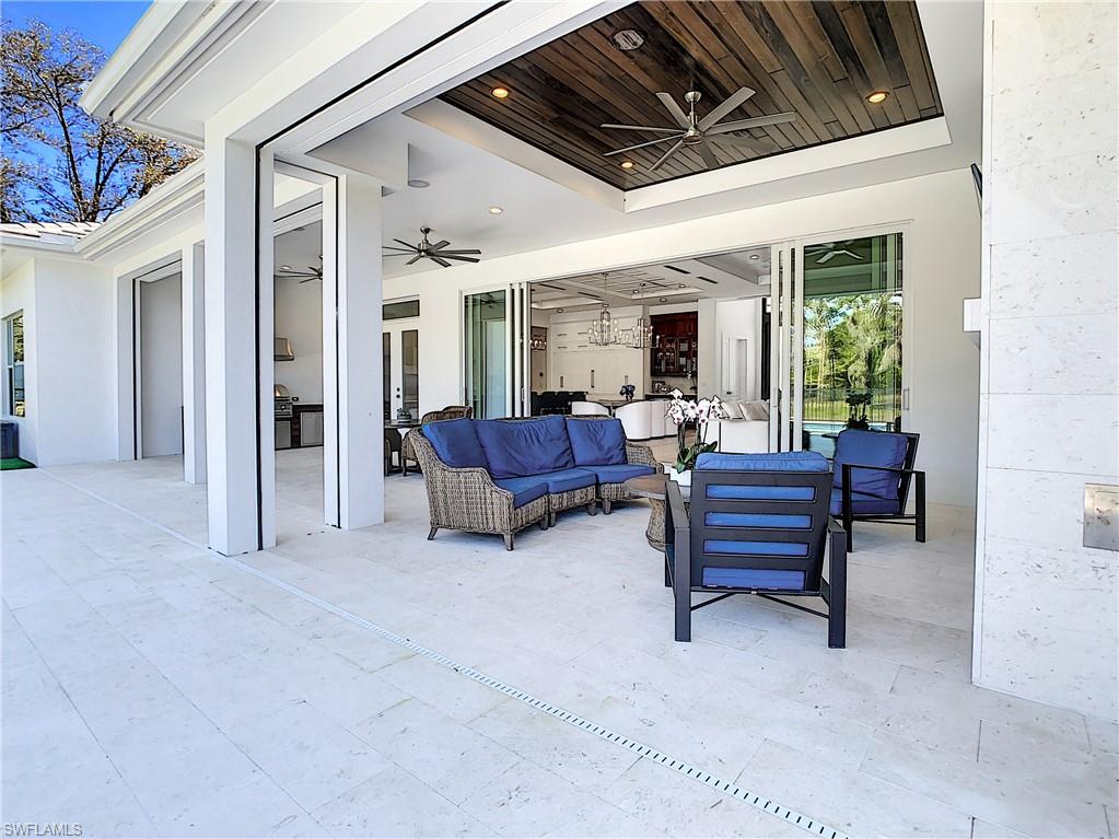 LIVINGSTON WOODS - Residential