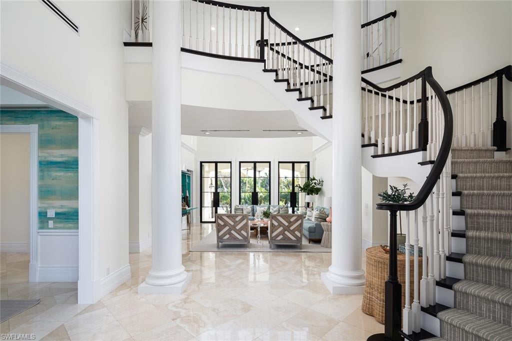2595 Half Moon WALK
