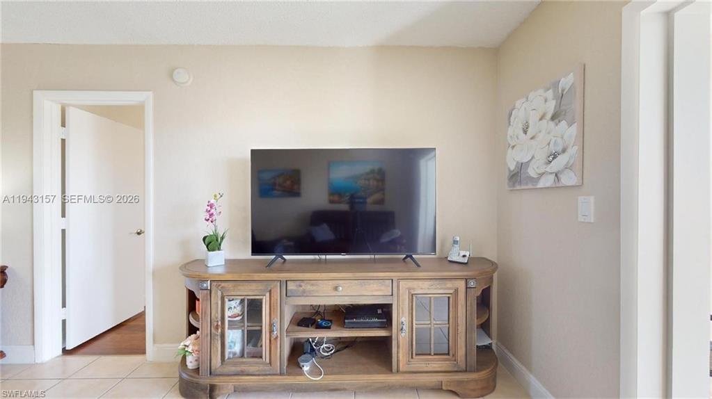 GOLFVIEW CONDO - Residential