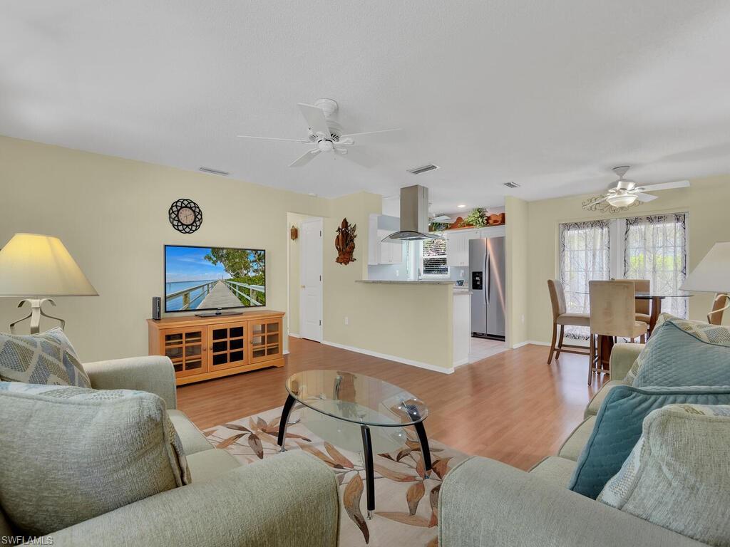 NAPLES PARK - Residential