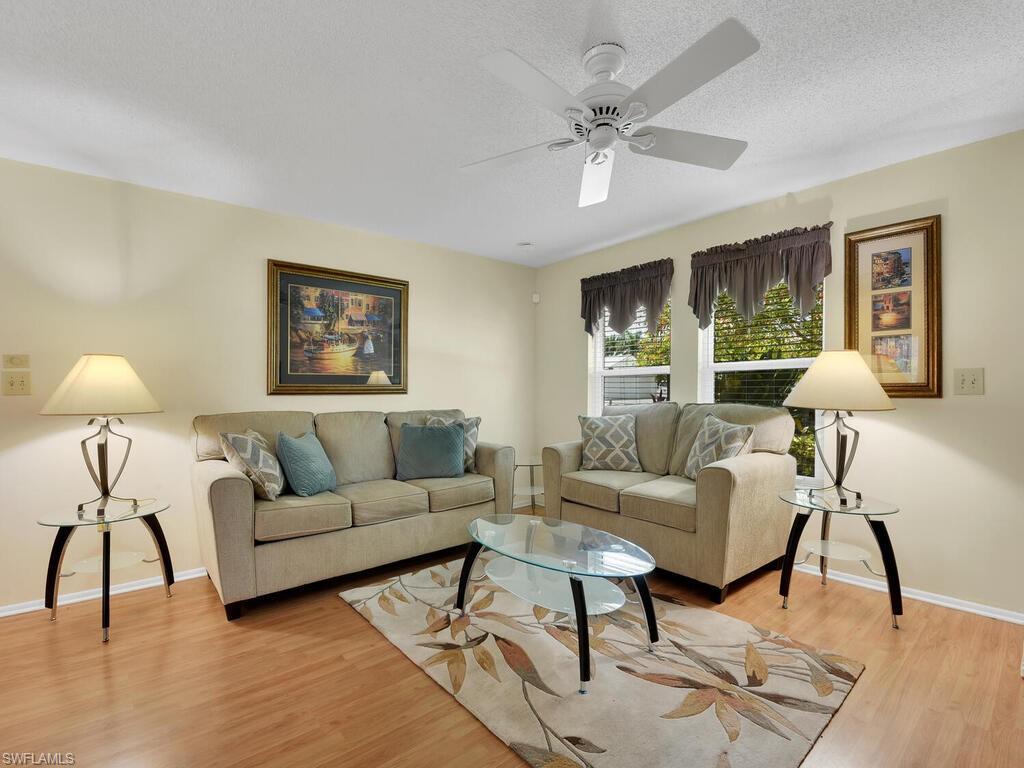 NAPLES PARK - Residential