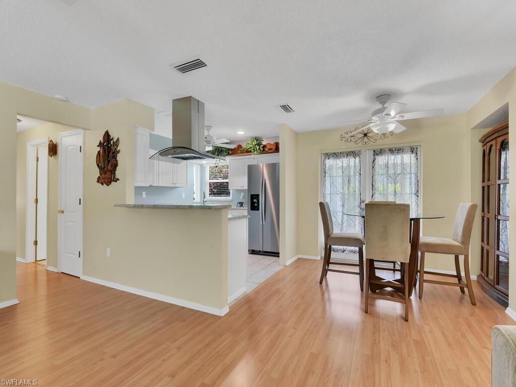 NAPLES PARK - Residential