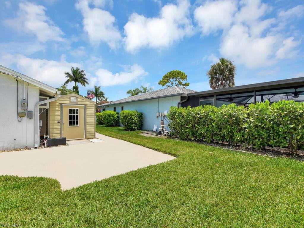 NAPLES PARK - Residential