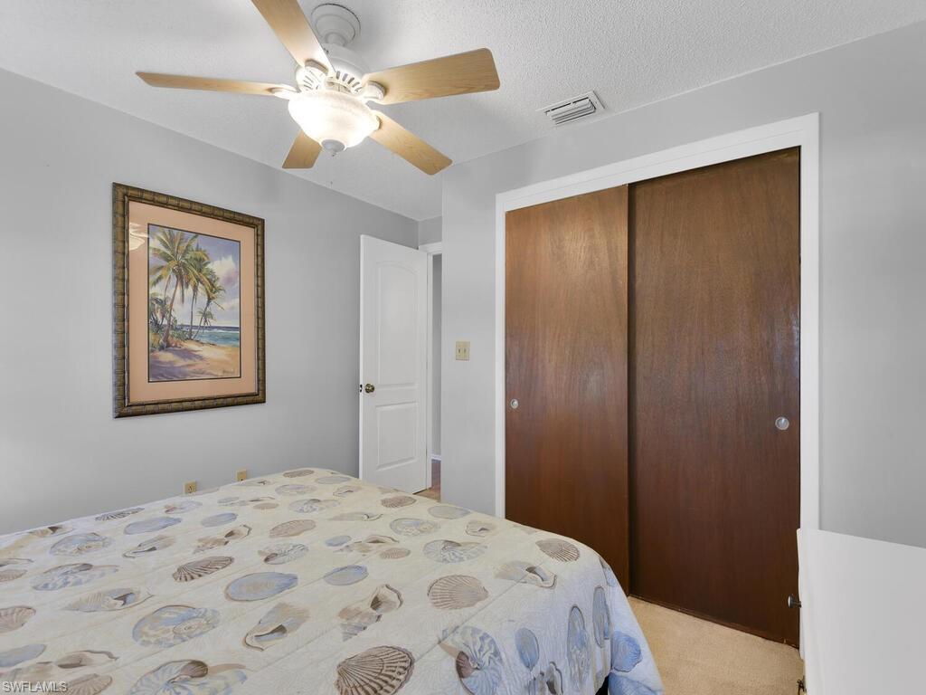 NAPLES PARK - Residential