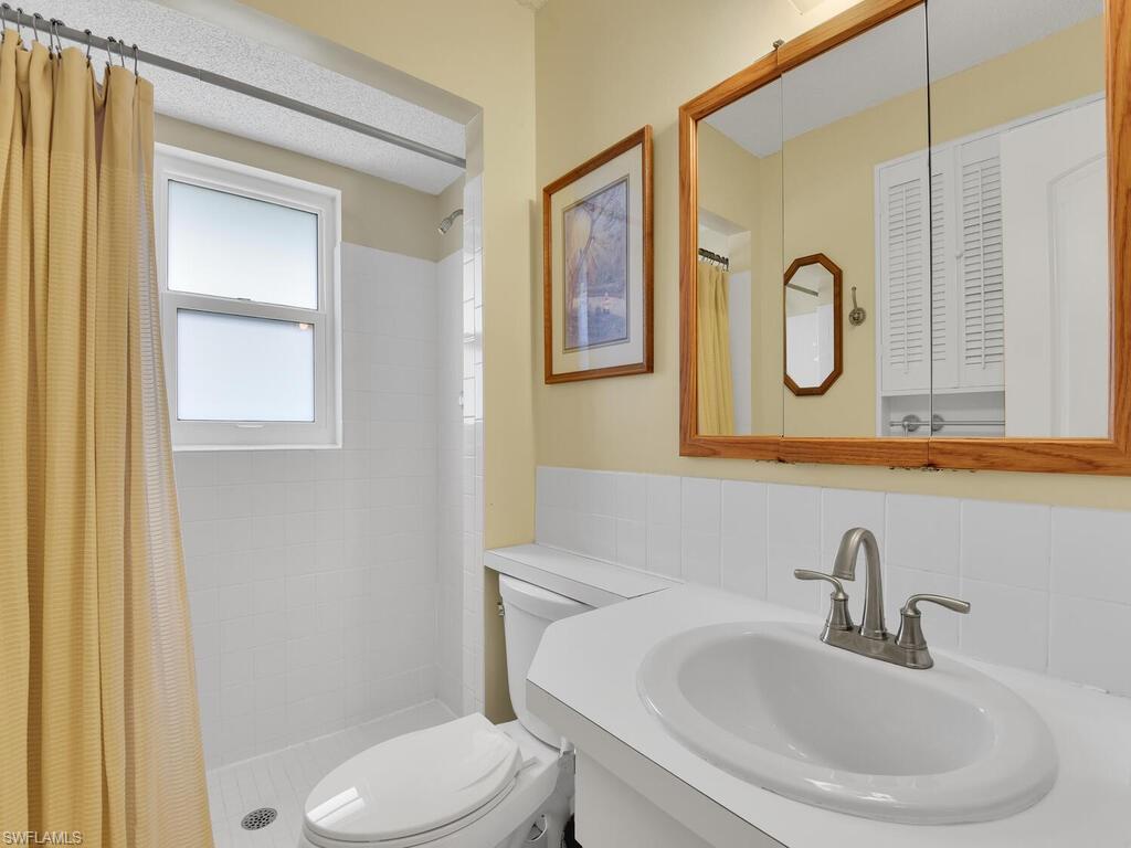 NAPLES PARK - Residential