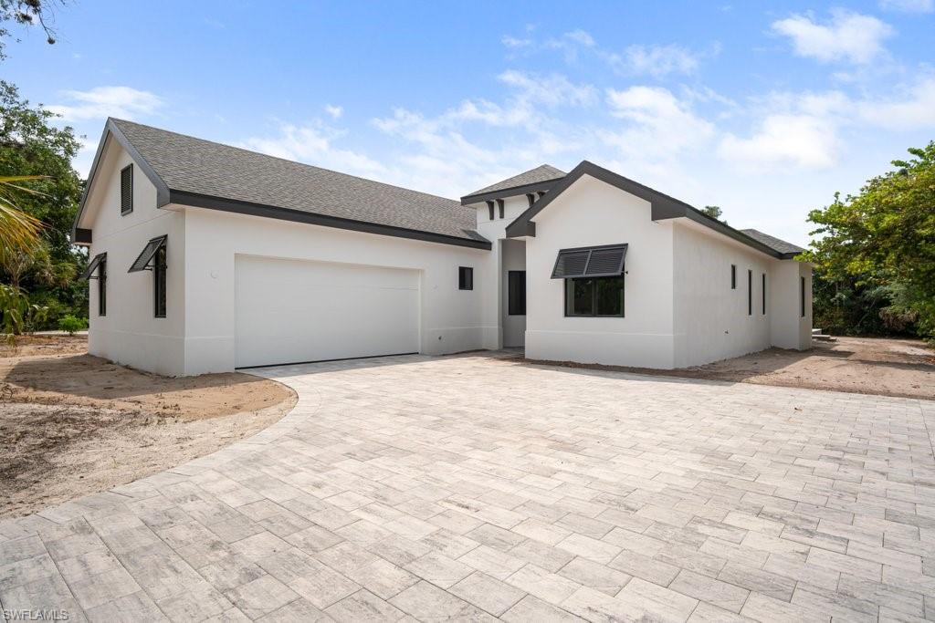 IMPERIAL SHORES - Residential