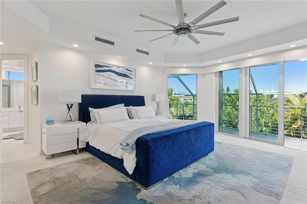 HIDEAWAY BEACH - Residential