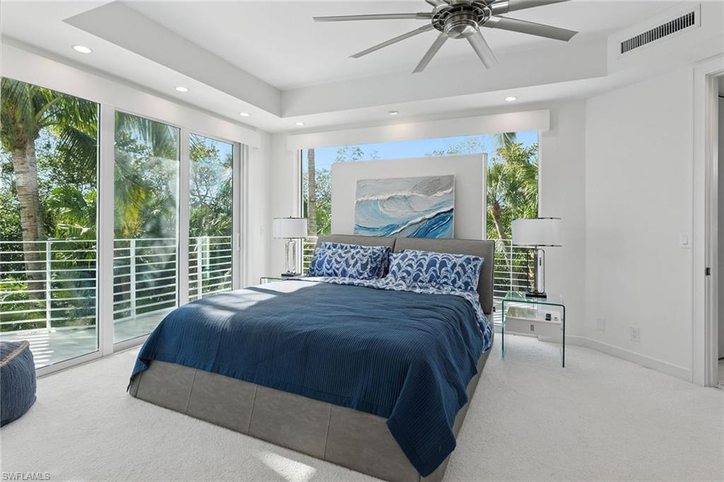 HIDEAWAY BEACH - Residential