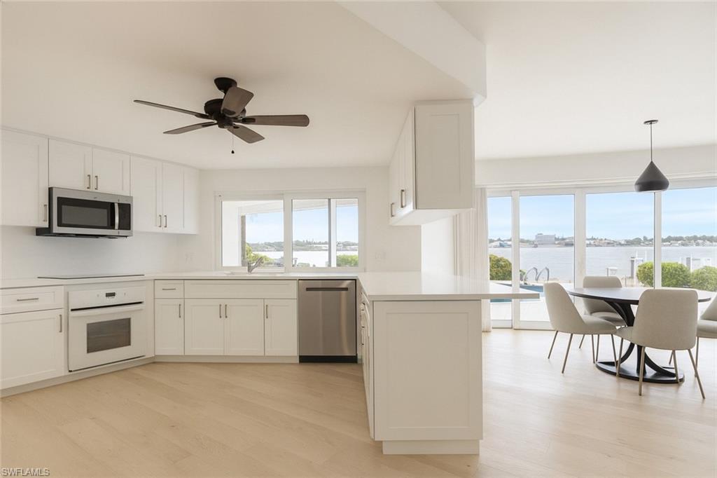 ROYAL HARBOR - Residential