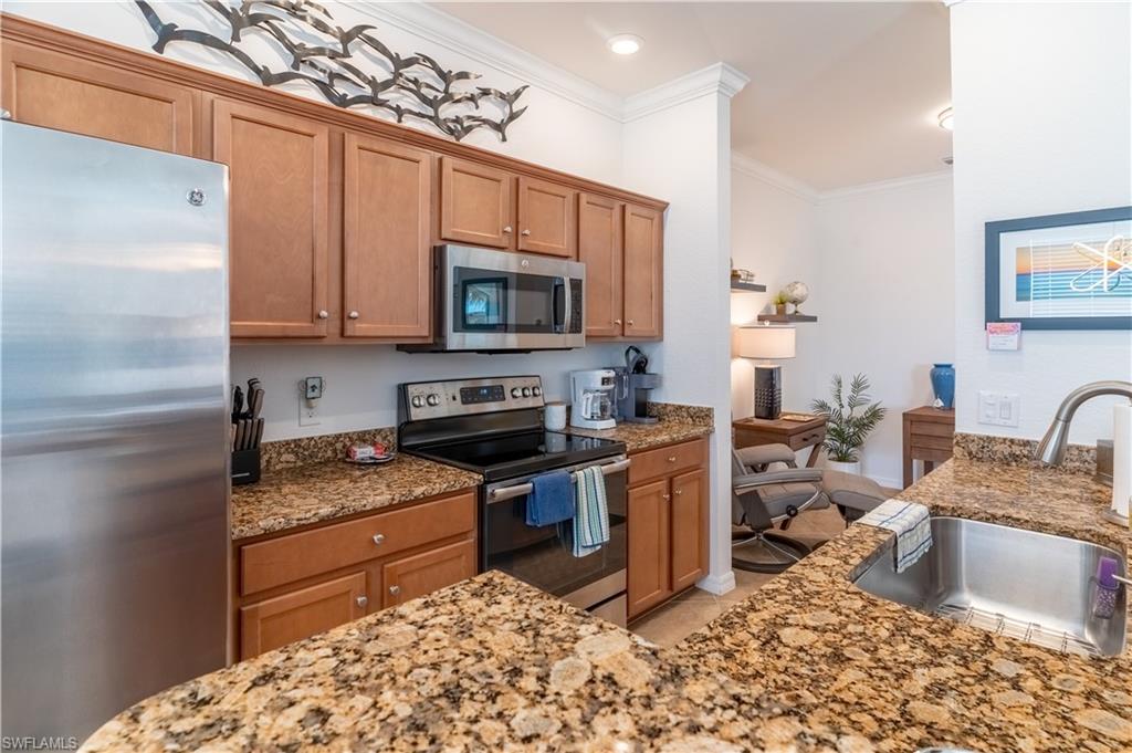 BONITA NATIONAL GOLF AND COUNTRY CLUB - Residential Lease