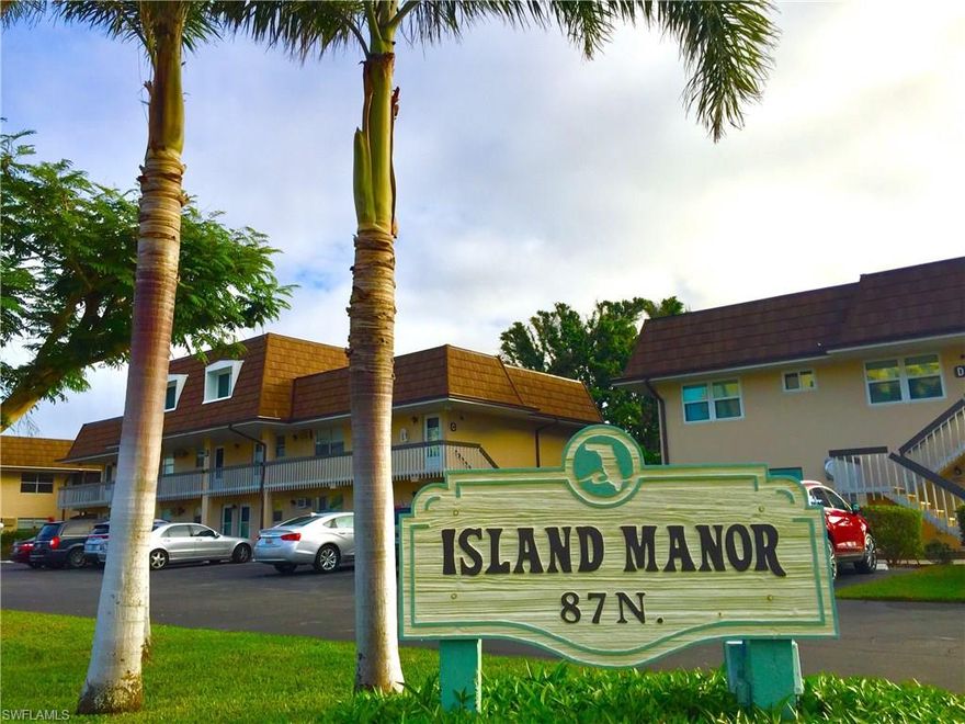 This spacious 2nd floor two-story townhouse residence has 2 bedrooms and 1 ½ baths and is conveniently located across the street from Marco Island’s beautiful Residence’s Beach. Enjoy the lovely pool views and tropical breezes from your screened lanai. Island Manor offers a resort style pool, shuffleboard, putting green, common laundry, extra storage, assigned parking, and social room. Close to shops and restaurants for a perfect Island getaway.