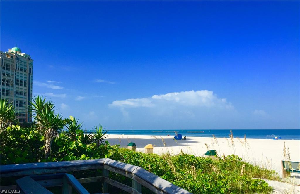 ISLAND MANOR APTS - Residential