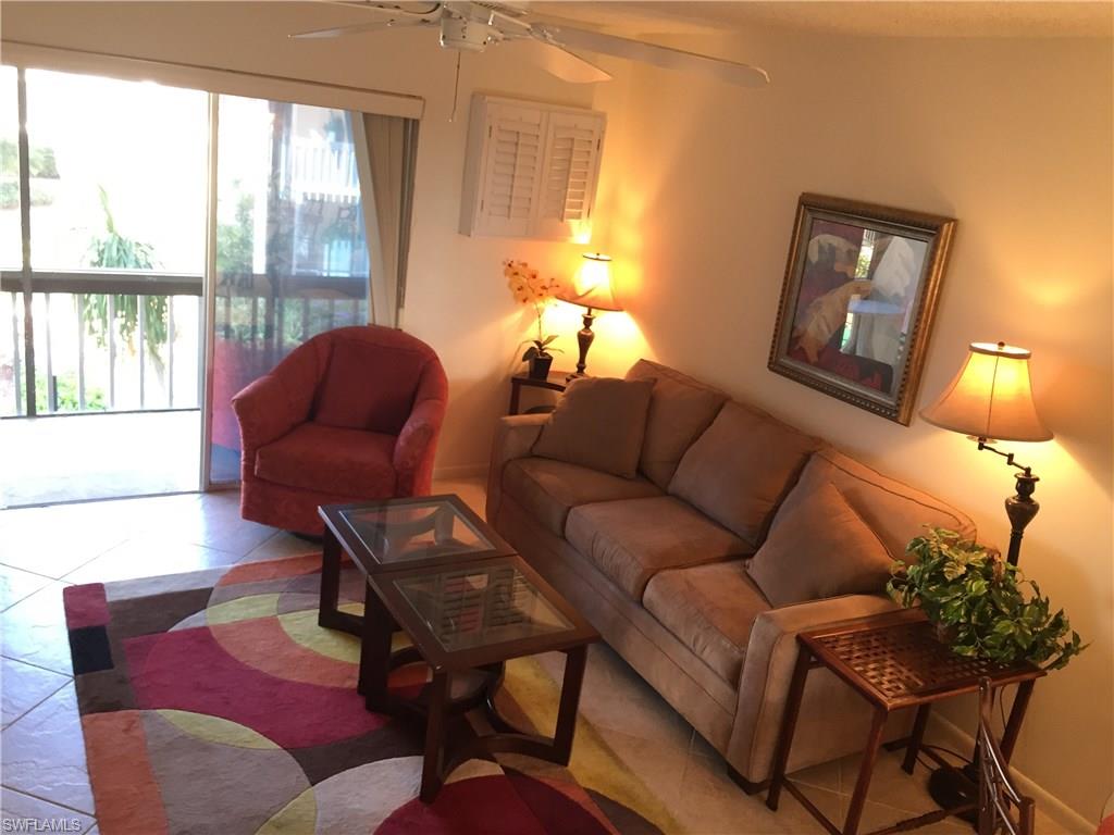 ISLAND MANOR APTS - Residential