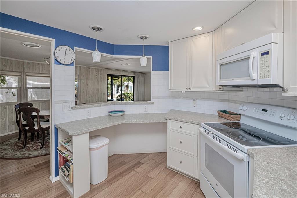 BURNT STORE COLONY - Residential