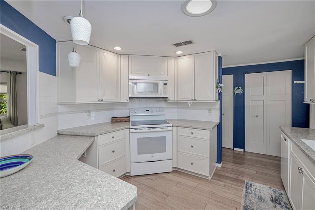 BURNT STORE COLONY - Residential