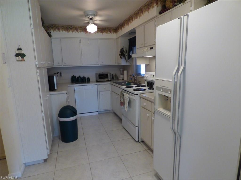 GOLFWOOD CONDO - Residential