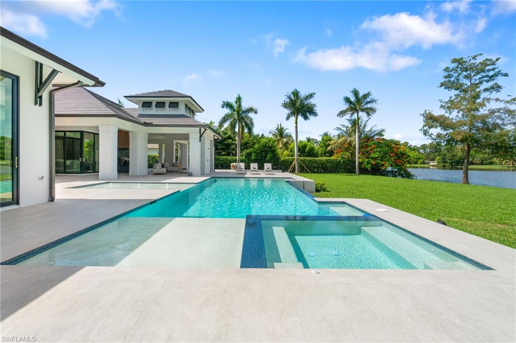 PINE RIDGE - Residential