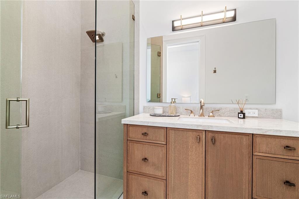 PINE RIDGE - Residential