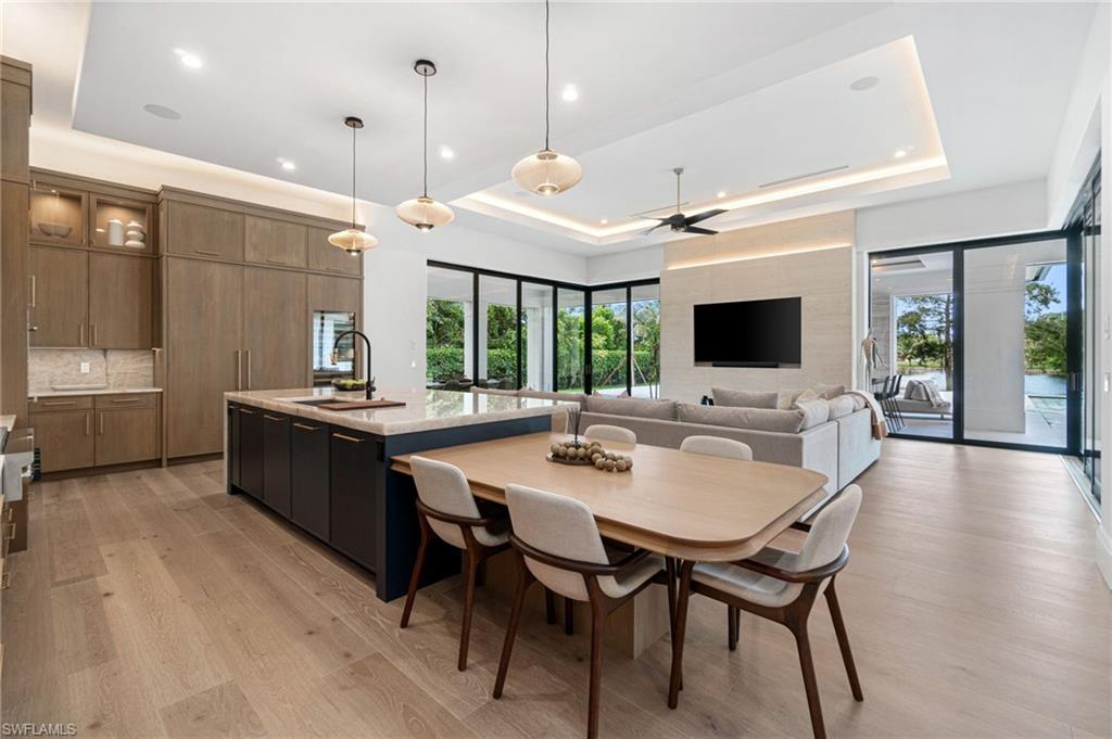 PINE RIDGE - Residential