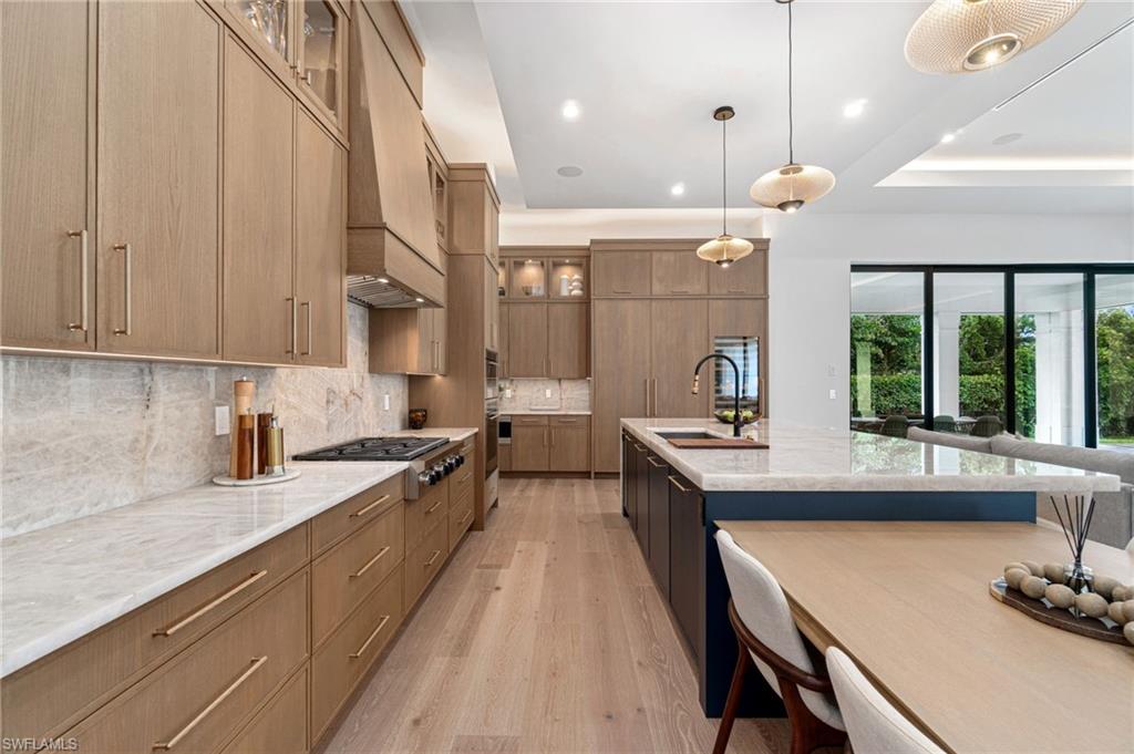 PINE RIDGE - Residential