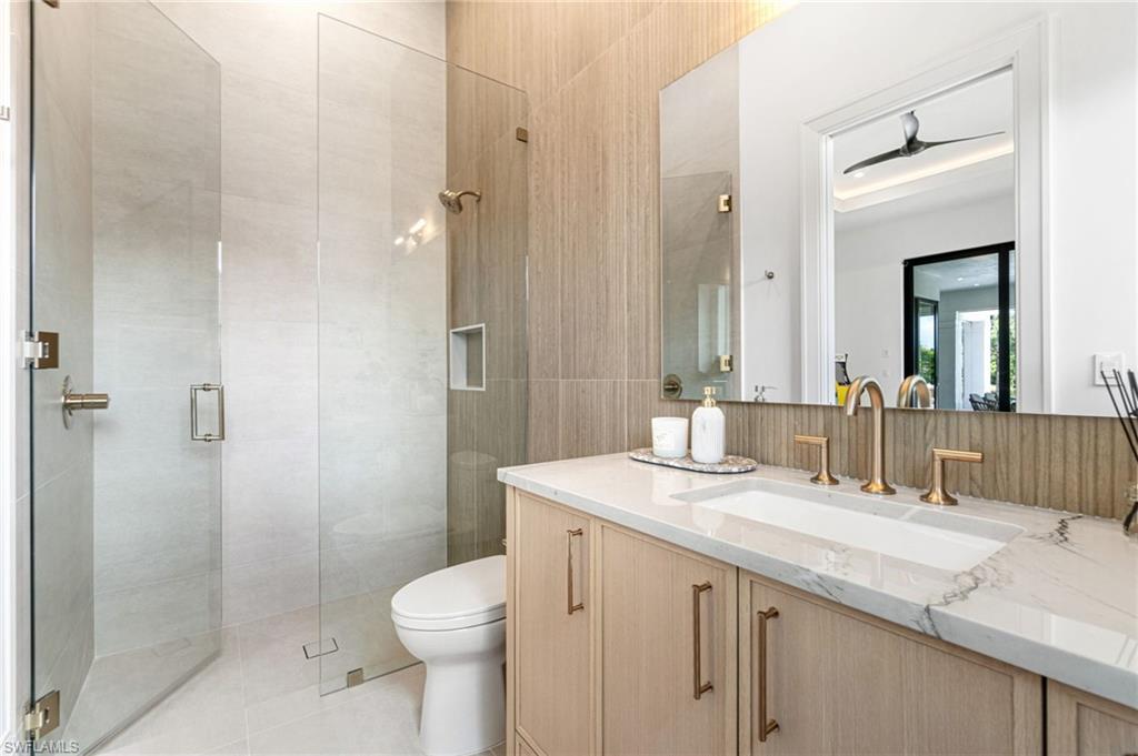 PINE RIDGE - Residential