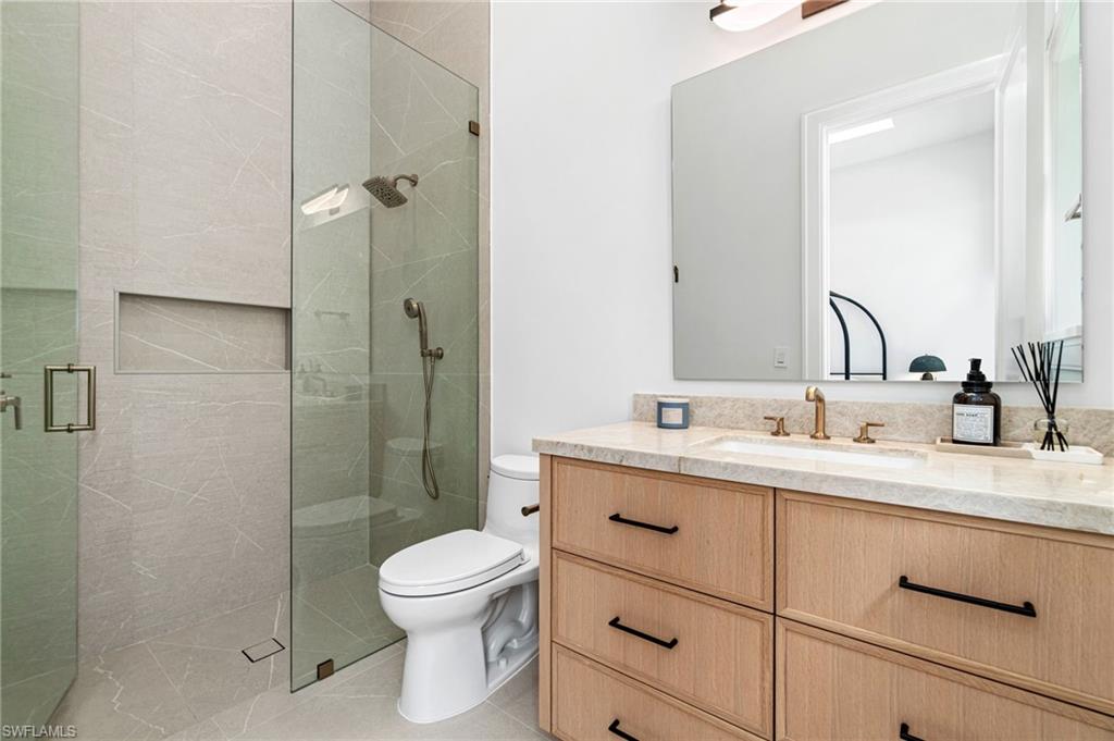 PINE RIDGE - Residential