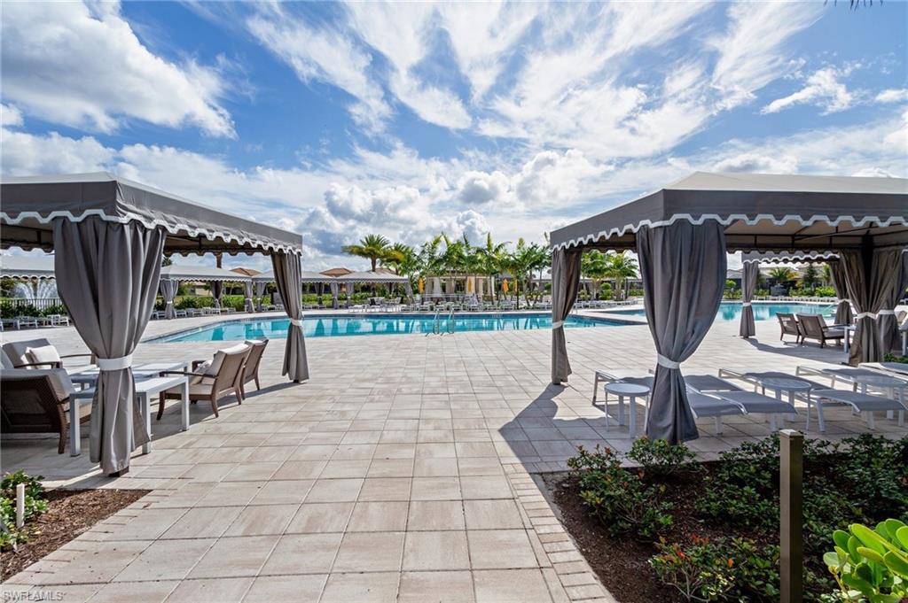 STONECREEK - Residential