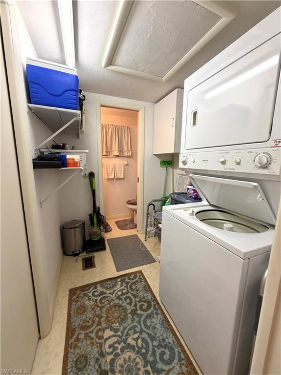 RIVERWOODS PLANTATION - Residential