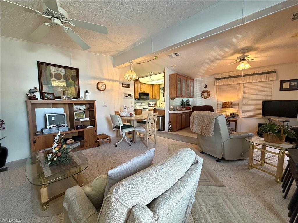 RIVERWOODS PLANTATION - Residential